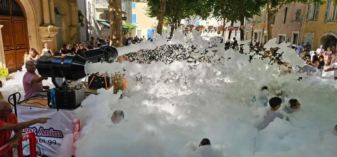 MOUSSE, NEIGE & BULLES PARTY